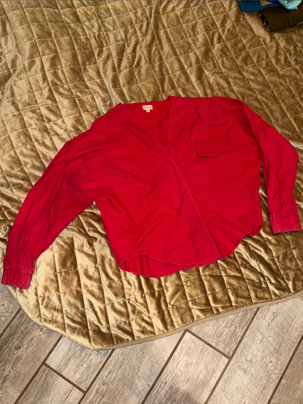 POL Women’s Red V‑Neck Button Front Blouse never worn
